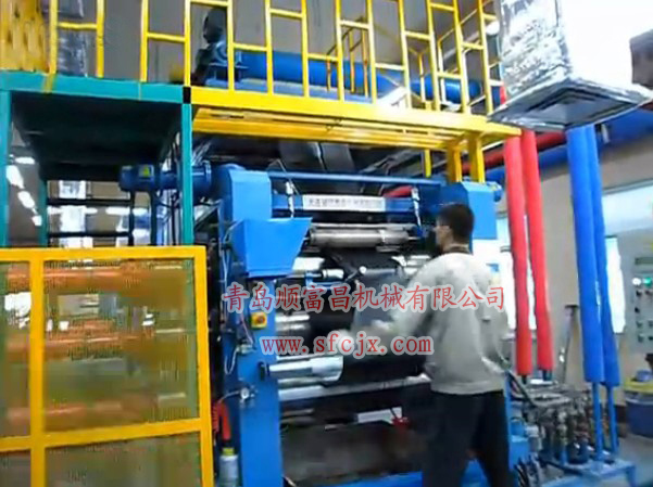 壓延機(jī)www.rongdassab.com