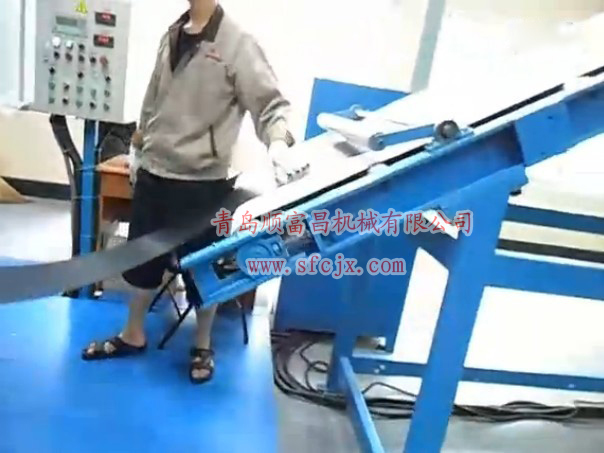 壓延機(jī)www.rongdassab.com